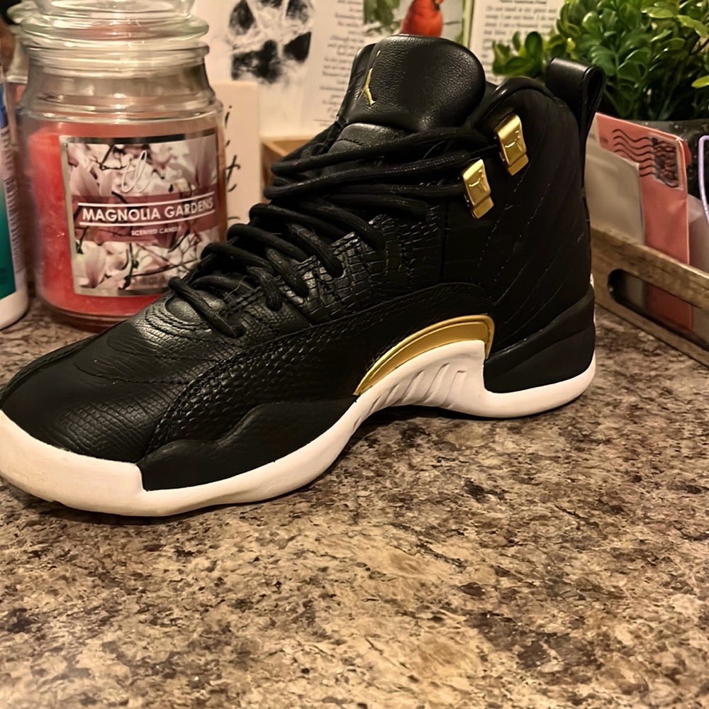 Nike Jordans. Womens Size 6. Worn once.